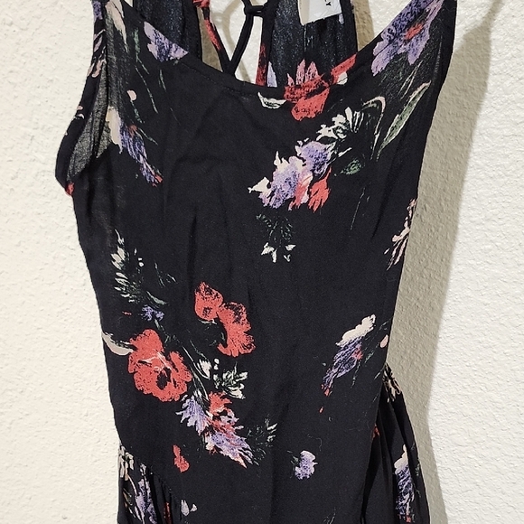 Floral Black Dress - Picture 3 of 12